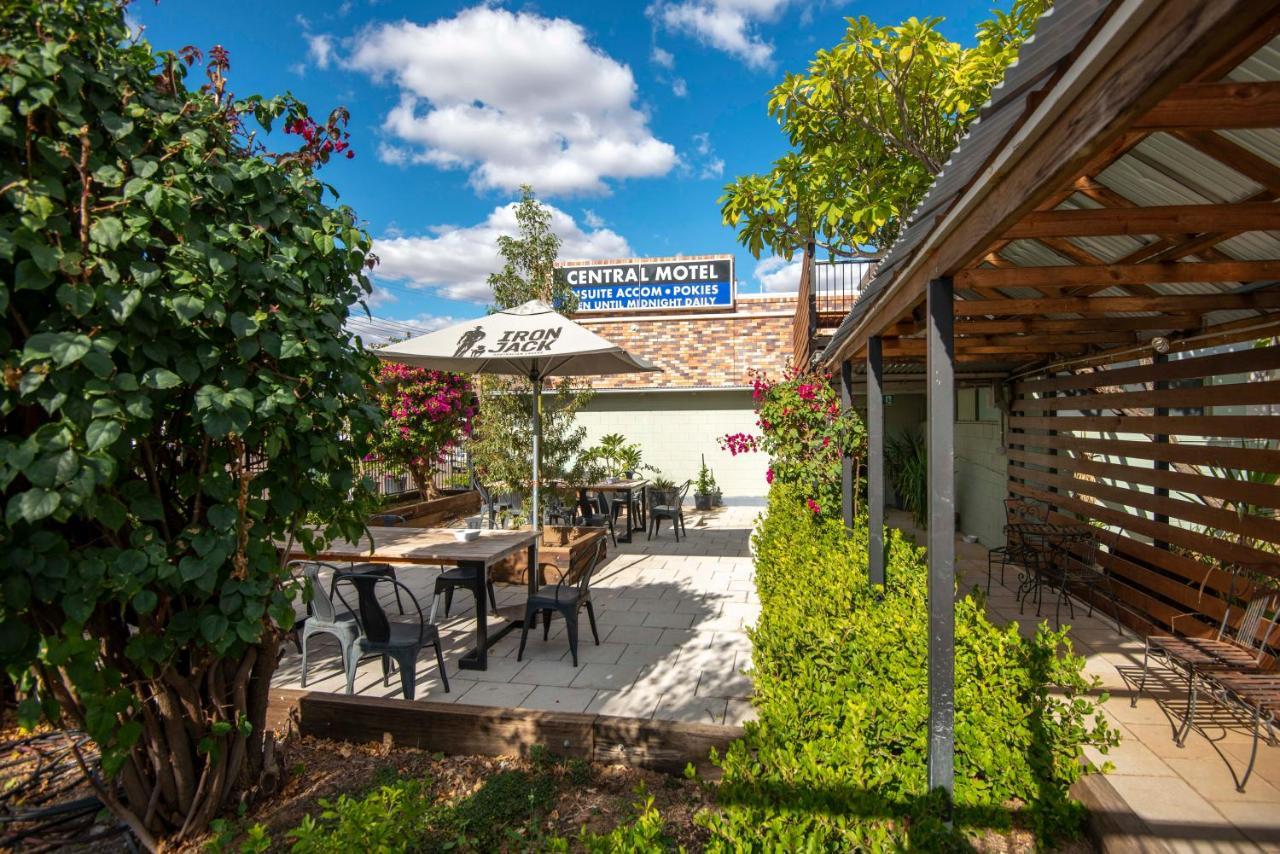 Longreach Most Central Motel מראה חיצוני תמונה