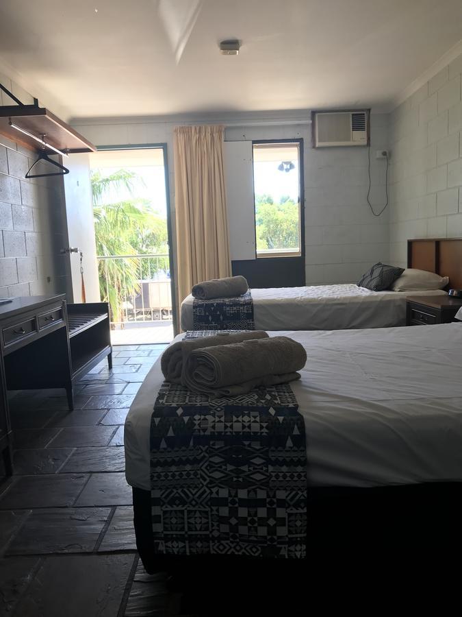 Longreach Most Central Motel מראה חיצוני תמונה